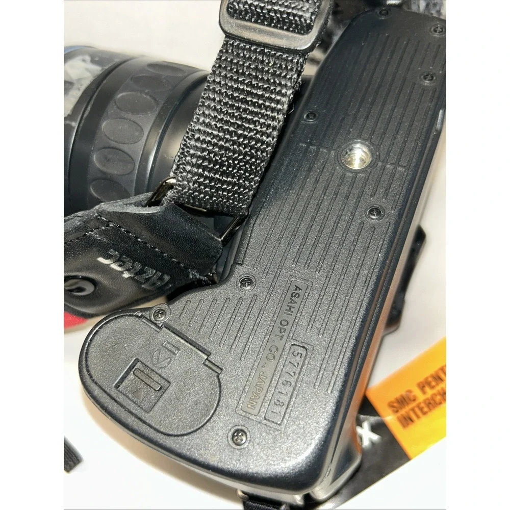 PENTAX PZ-10 35mm SLR Camera with 28-80mm 1:3.5-4.5 Zoom Lens As Is
